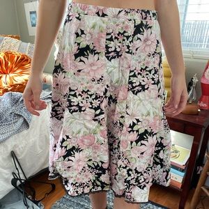 Cutest multi color floral midi skirt!